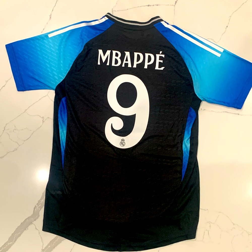 Real Madrid Mbappe adidas soccer jersey size medium
